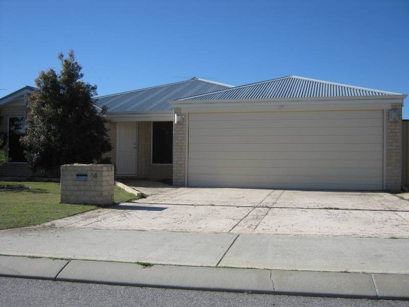 14 Tranby Way, Bertram WA 6167