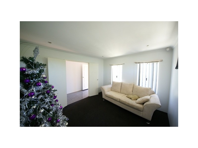 45 Jupiter Bend, Rockingham WA 6168