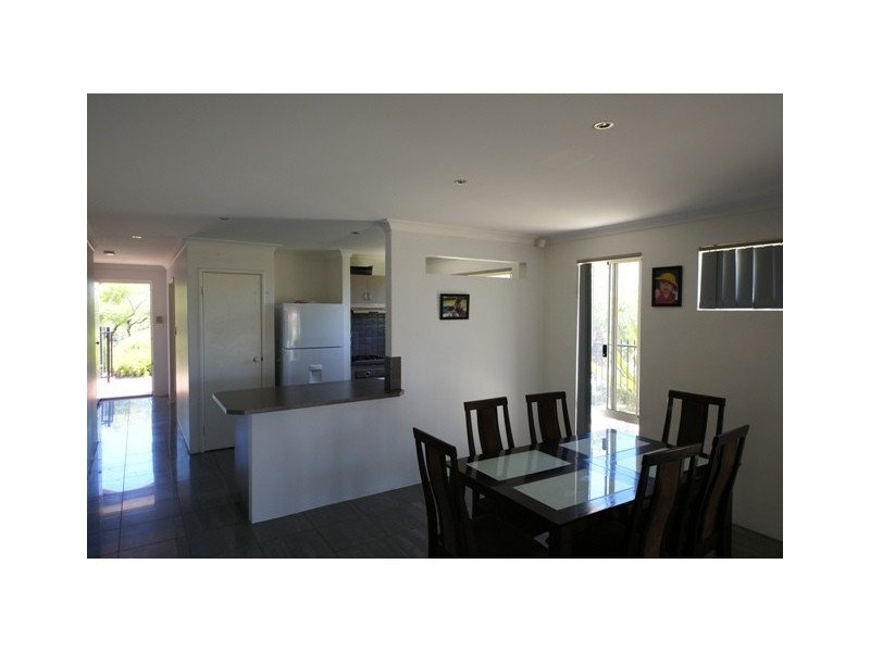 45 Jupiter Bend, Rockingham WA 6168