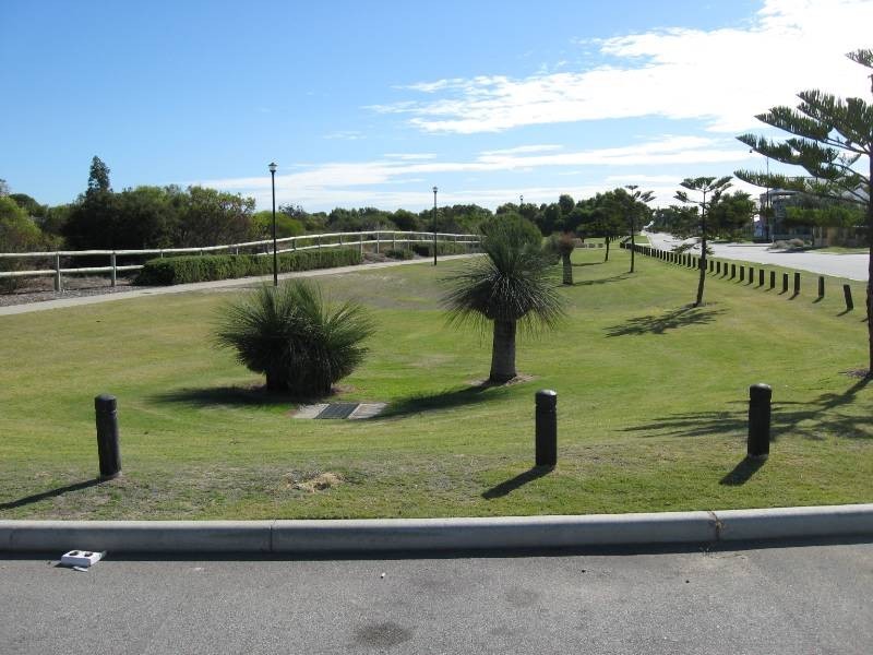 45 Jupiter Bend, Rockingham WA 6168