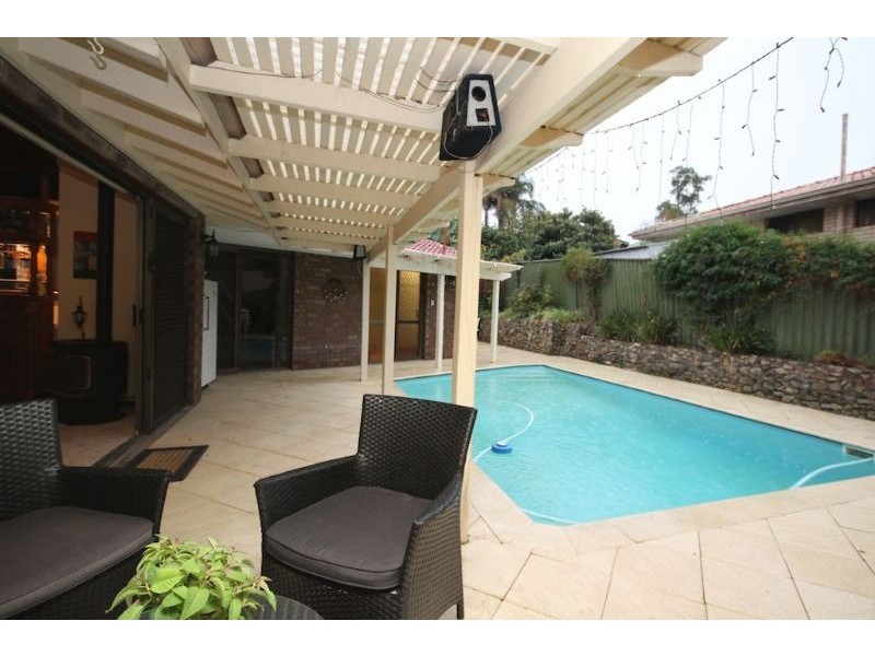 60 Aldridge Road, Booragoon WA 6154