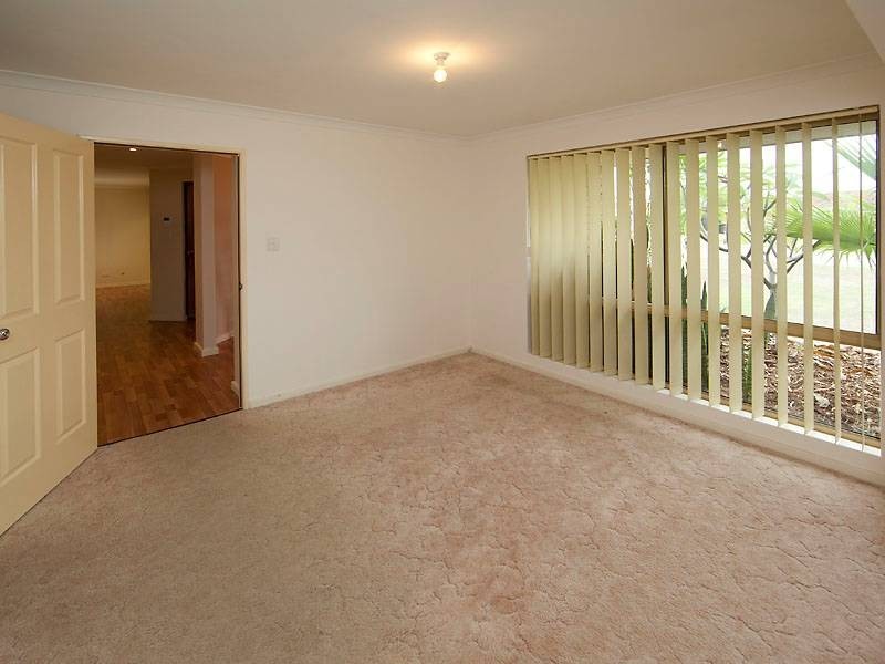 7 Ryde Close, Warnbro WA 6169