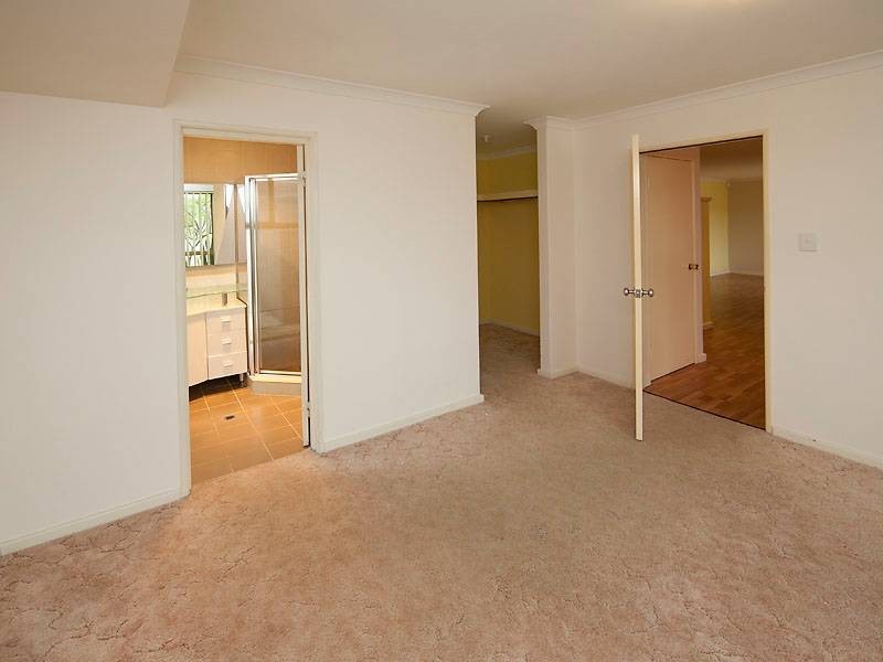 7 Ryde Close, Warnbro WA 6169