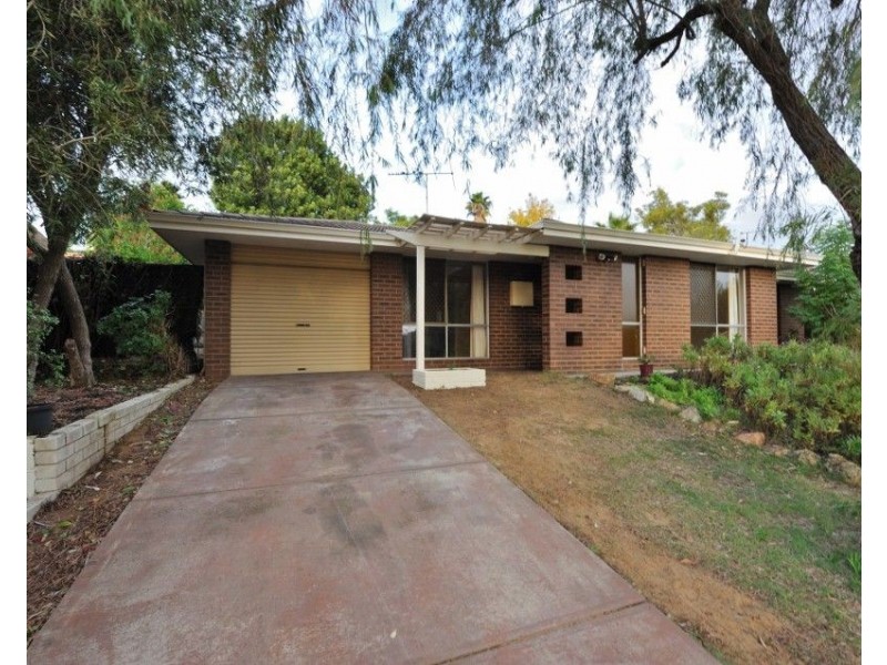 7 Newstead Crescent, Parmelia WA 6167