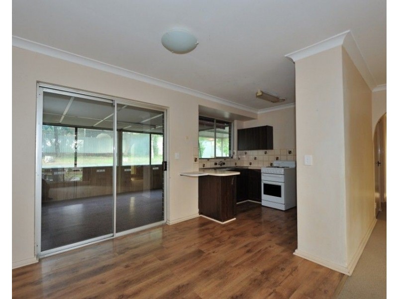 7 Newstead Crescent, Parmelia WA 6167