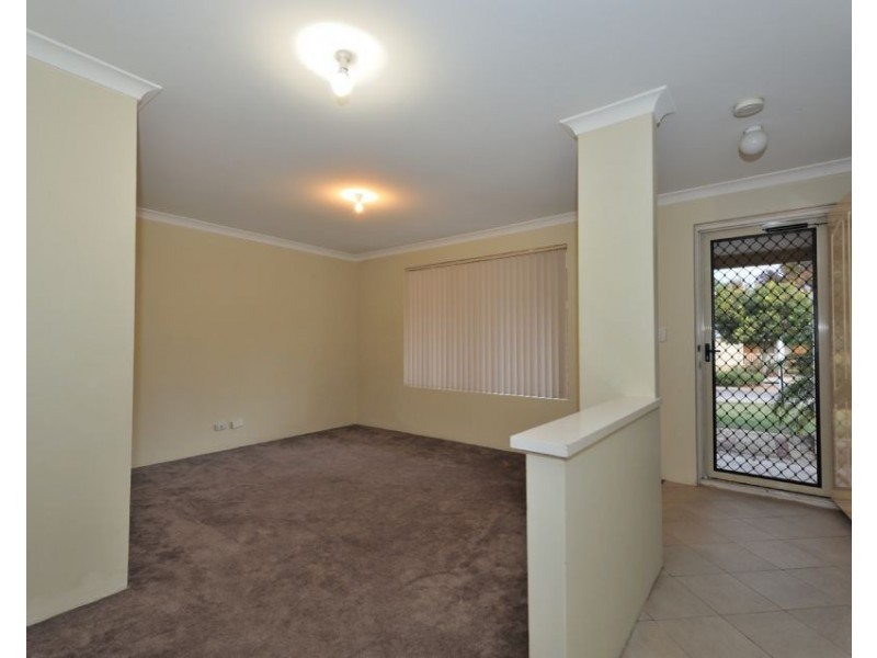 116 Challenger Ave, Parmelia WA 6167