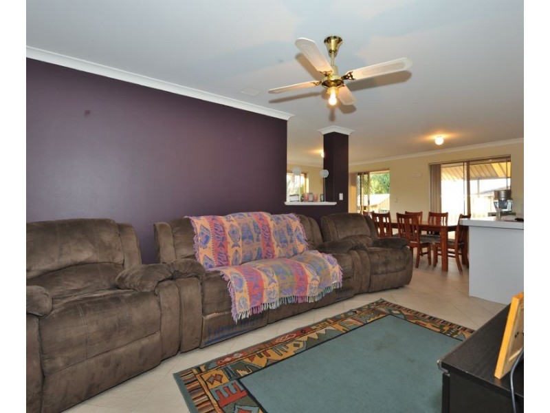 116 Challenger Ave, Parmelia WA 6167