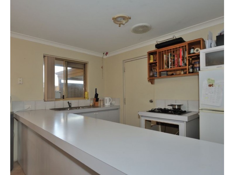 116 Challenger Ave, Parmelia WA 6167