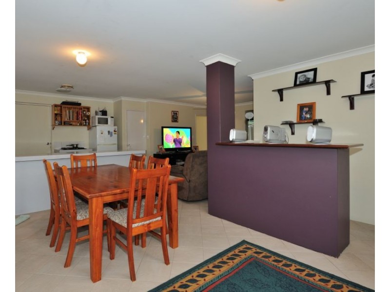 116 Challenger Ave, Parmelia WA 6167