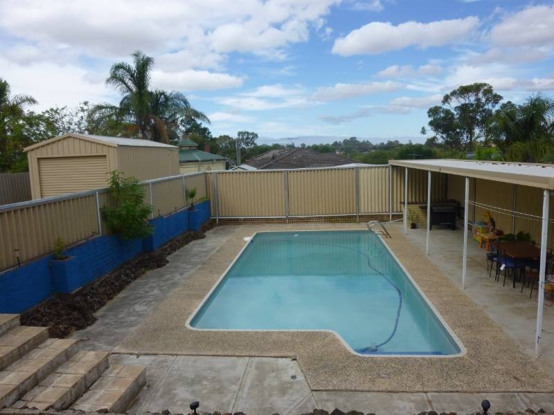 20 Wiggins Road, Orelia WA 6167