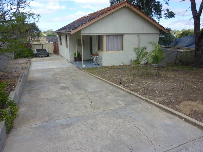 20 Wiggins Road, Orelia WA 6167