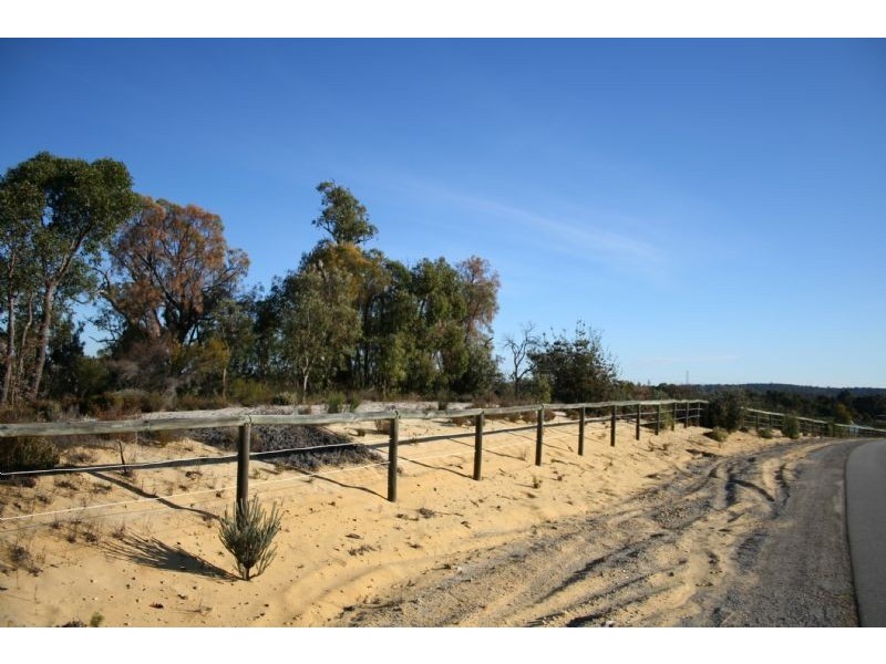 513 McKeig Drive, Wellard WA 6170