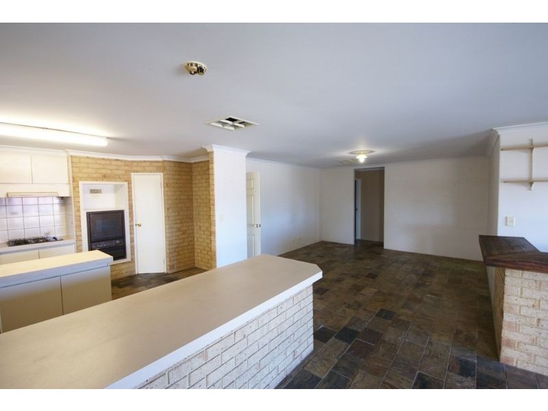 13 Bilya Gardens, Leda WA 6170