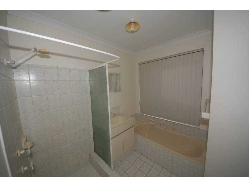 13 Bilya Gardens, Leda WA 6170