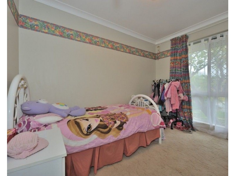 6 Mensa Close, Rockingham WA 6168