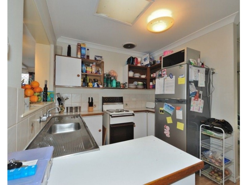 6 Mensa Close, Rockingham WA 6168