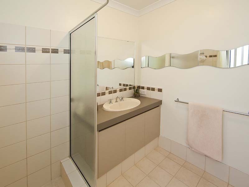 2 Bangor Way, Orelia WA 6167