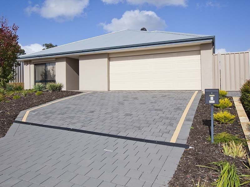 2 Bangor Way, Orelia WA 6167
