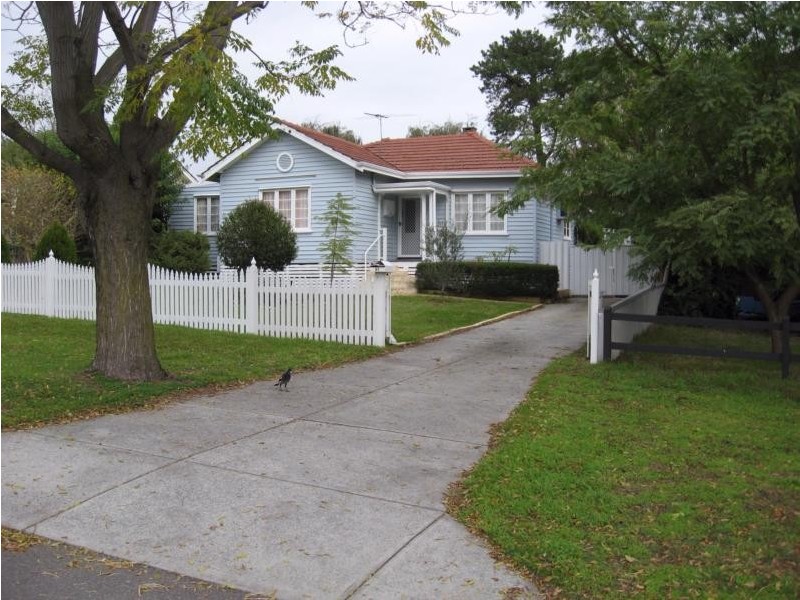 61 Crabtree Way, Medina WA 6167