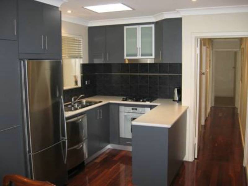 8  Blay Road, Calista WA 6167