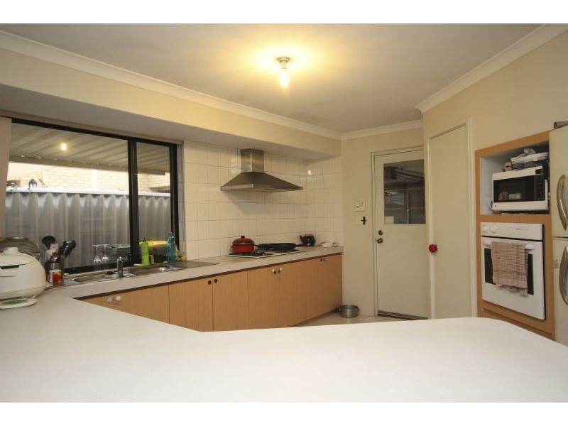 23 Millstream Place, Success WA 6164