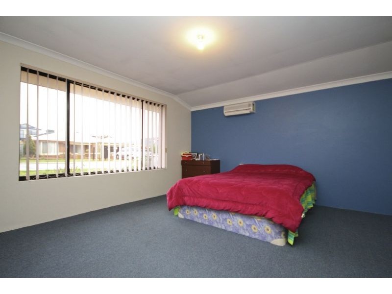 23 Millstream Place, Success WA 6164