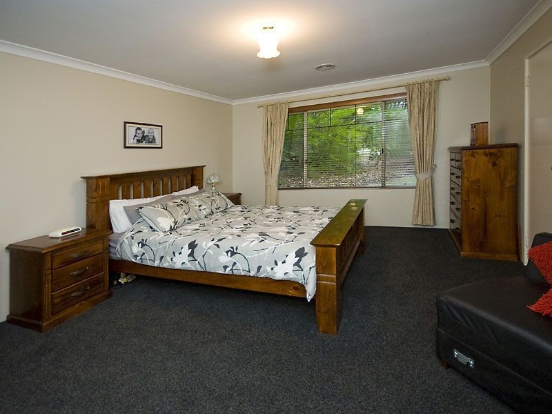 2 Cobbler Court, Wellard WA 6170