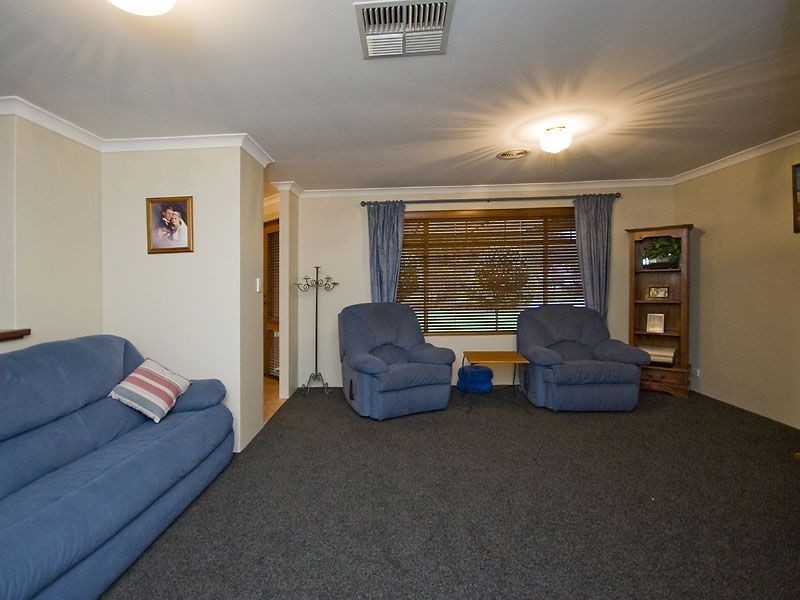 2 Cobbler Court, Wellard WA 6170