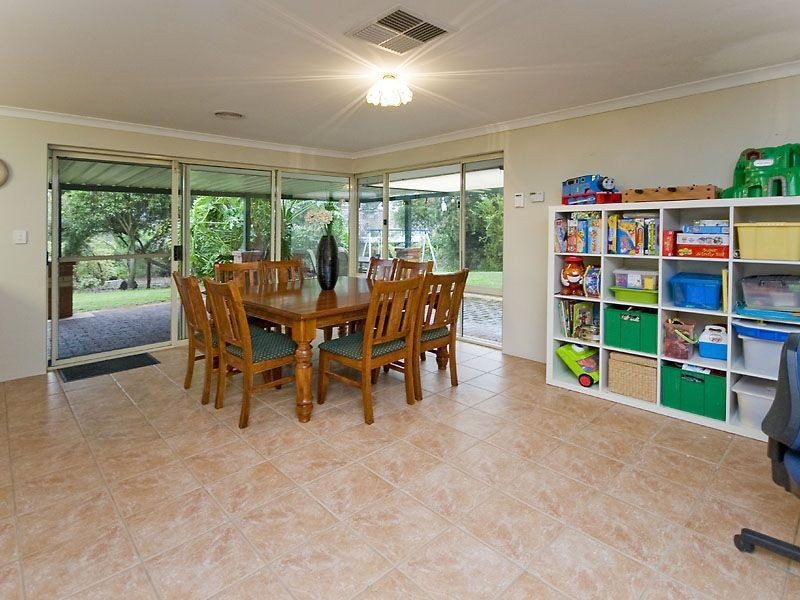 2 Cobbler Court, Wellard WA 6170