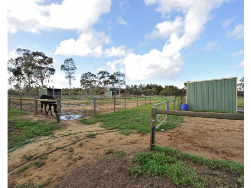 19 Randell Road, Mardella WA 6125