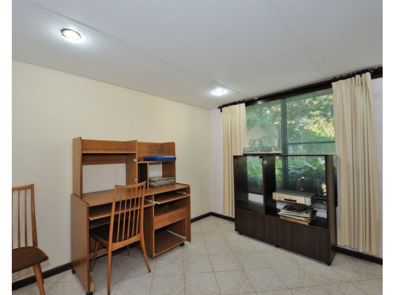 20 Darkins Retreat, Parmelia WA 6167