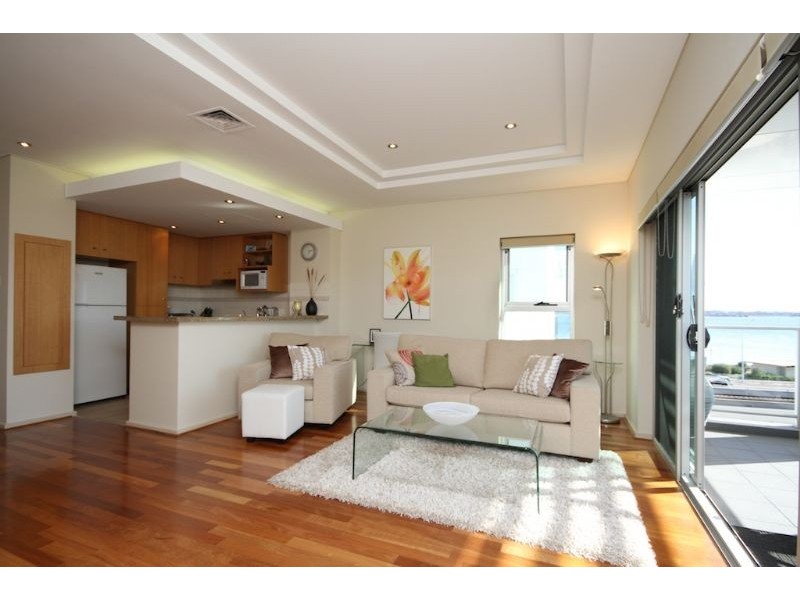 25/1 Preston Street, Como WA 6152