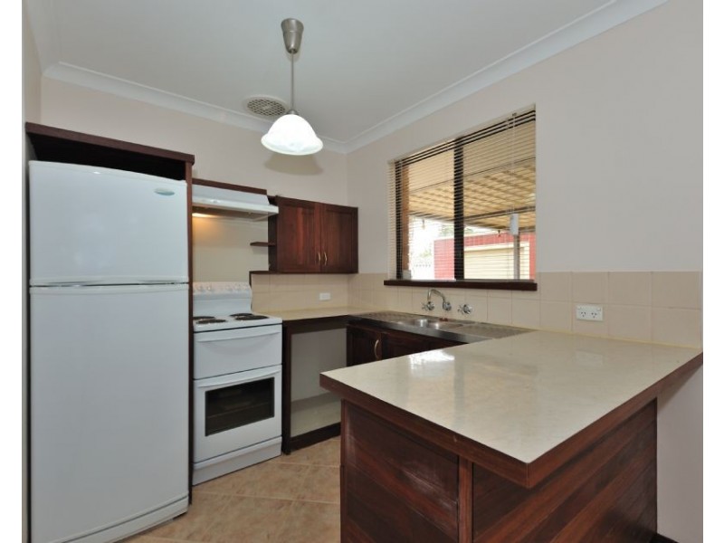 13 McGoldrick Place, Parmelia WA 6167