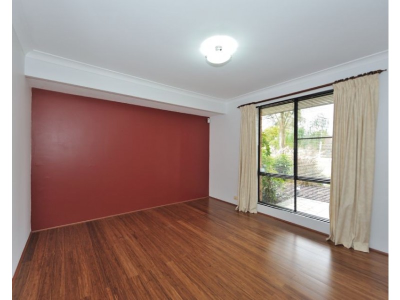 13 McGoldrick Place, Parmelia WA 6167