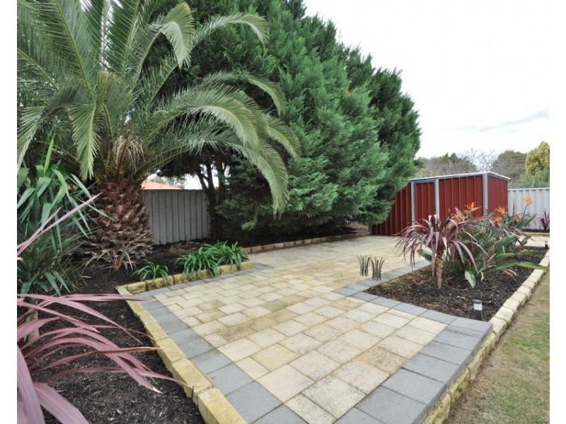 13 McGoldrick Place, Parmelia WA 6167