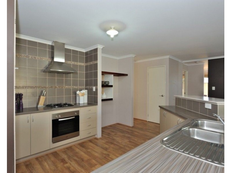 52 Wanstead Vista, Bertram WA 6167