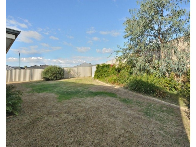 52 Wanstead Vista, Bertram WA 6167