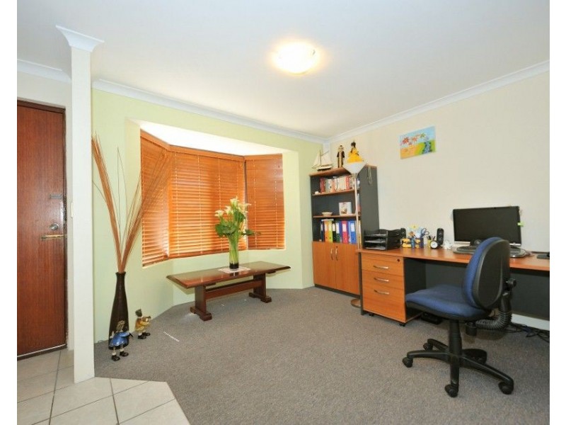 50 Sloan Drive, Leda WA 6170