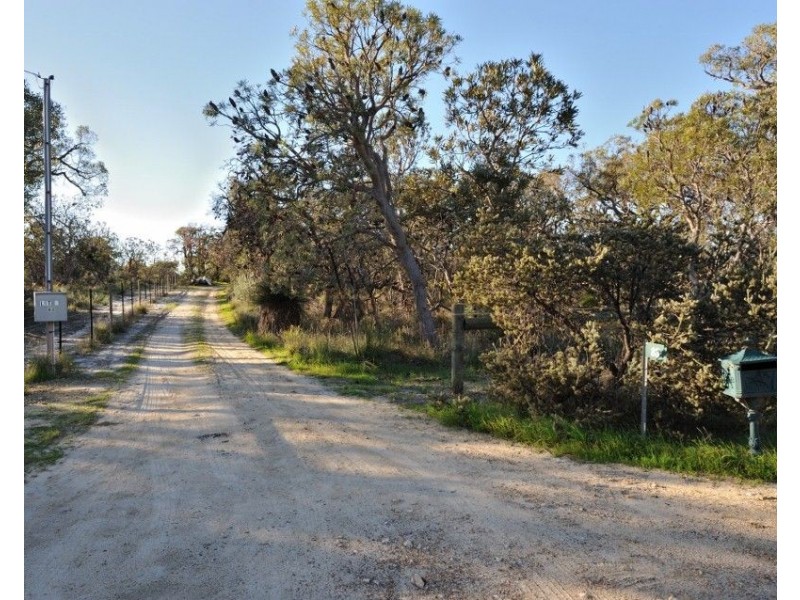 83 Bodeman Road, Wandi WA 6167