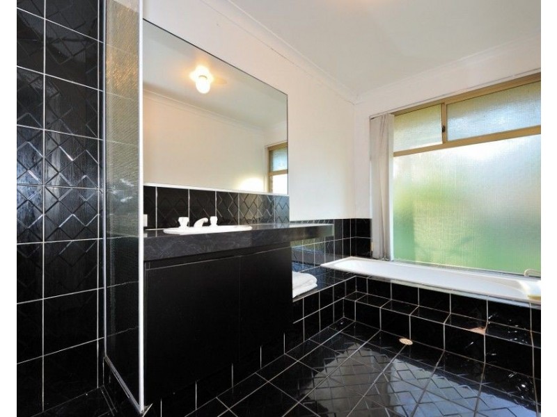 83 Bodeman Road, Wandi WA 6167