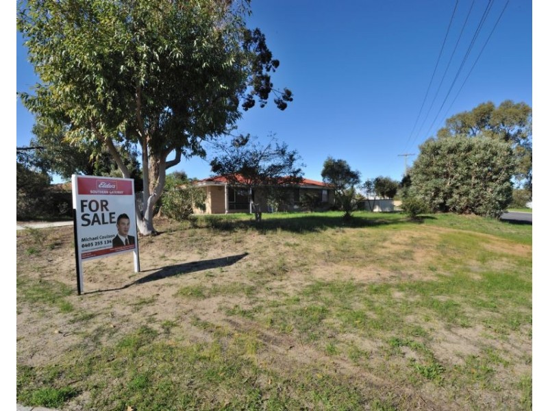 3 Farmer Way, Parmelia WA 6167