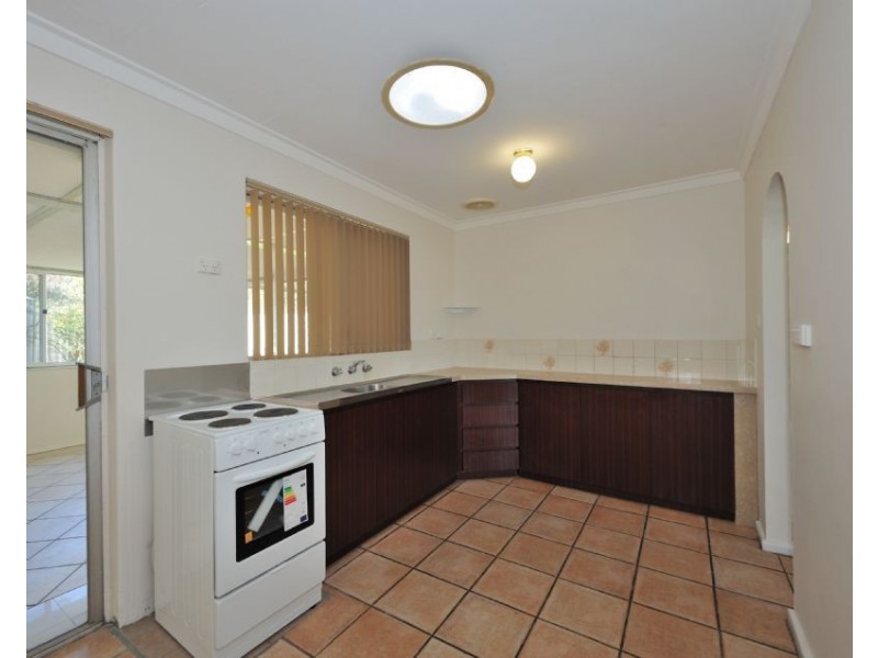 3 Farmer Way, Parmelia WA 6167