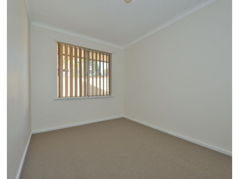 3 Farmer Way, Parmelia WA 6167