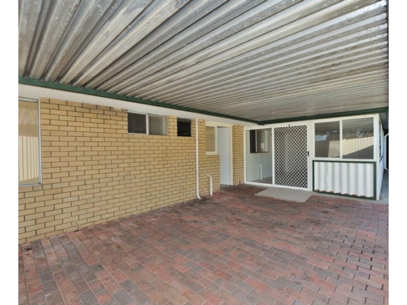 3 Farmer Way, Parmelia WA 6167