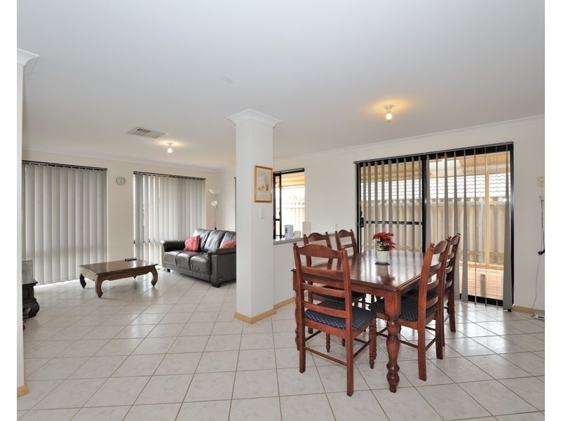 33 Nunney Road, Orelia WA 6167