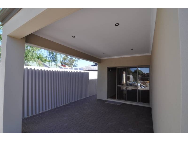 36A Hopkinson way, Wilson WA 6107