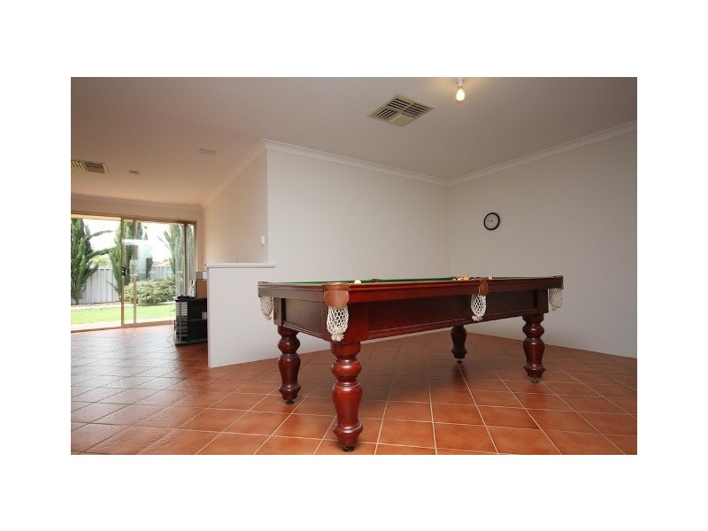 70 Lydon Blvd, Atwell WA 6164
