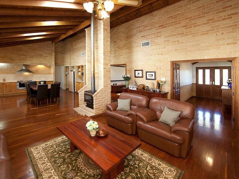 18 Willis Street, Warnbro WA 6169