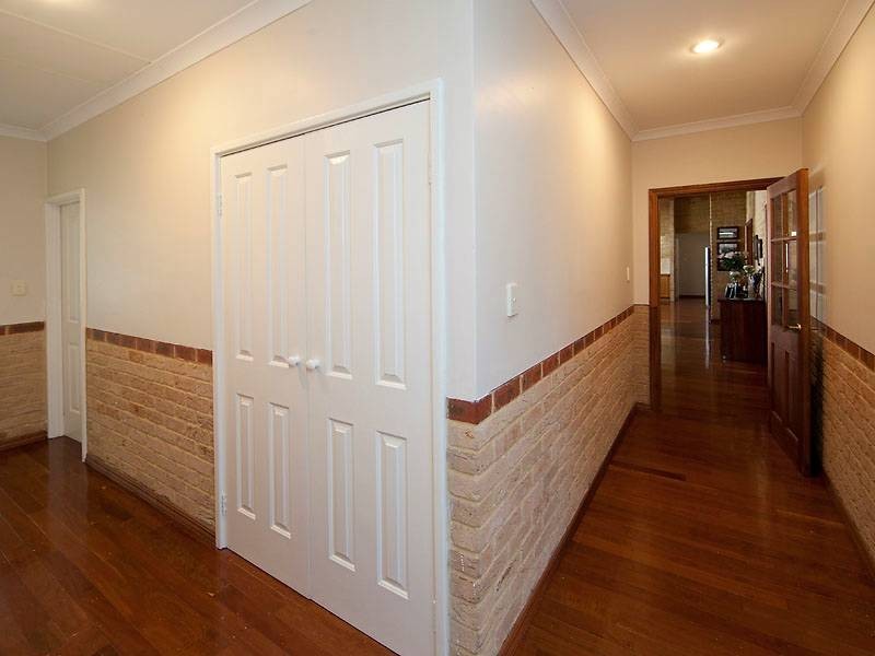 18 Willis Street, Warnbro WA 6169