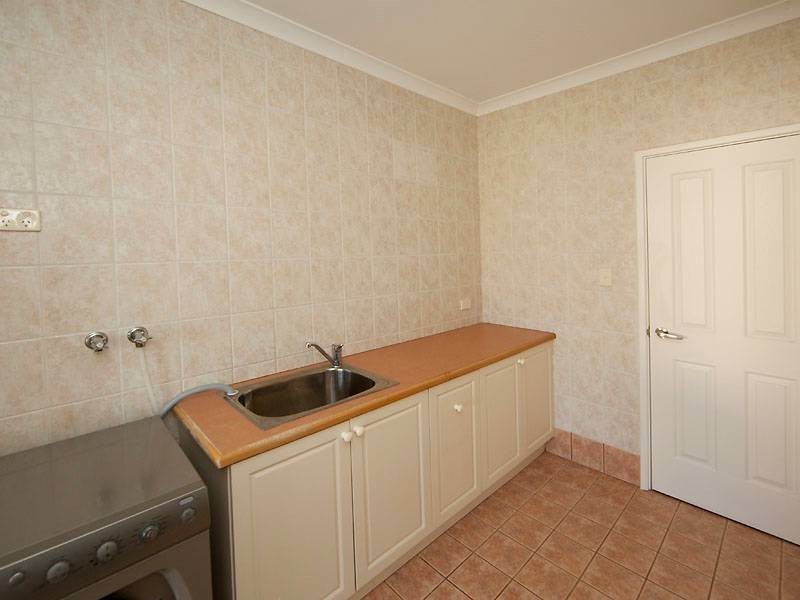 18 Willis Street, Warnbro WA 6169